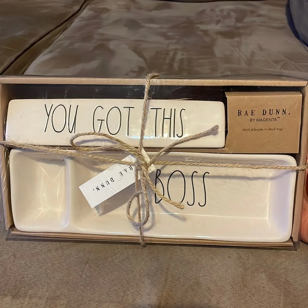 NWOT Rae Dunn desk plaque and desk tray